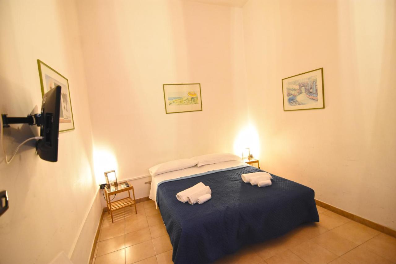 Iside Apartment Naples Extérieur photo