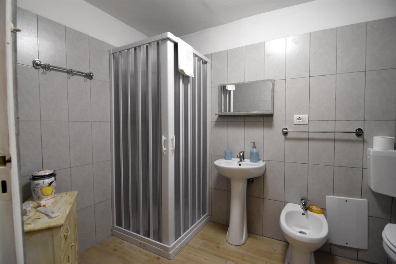 Iside Apartment Naples Extérieur photo