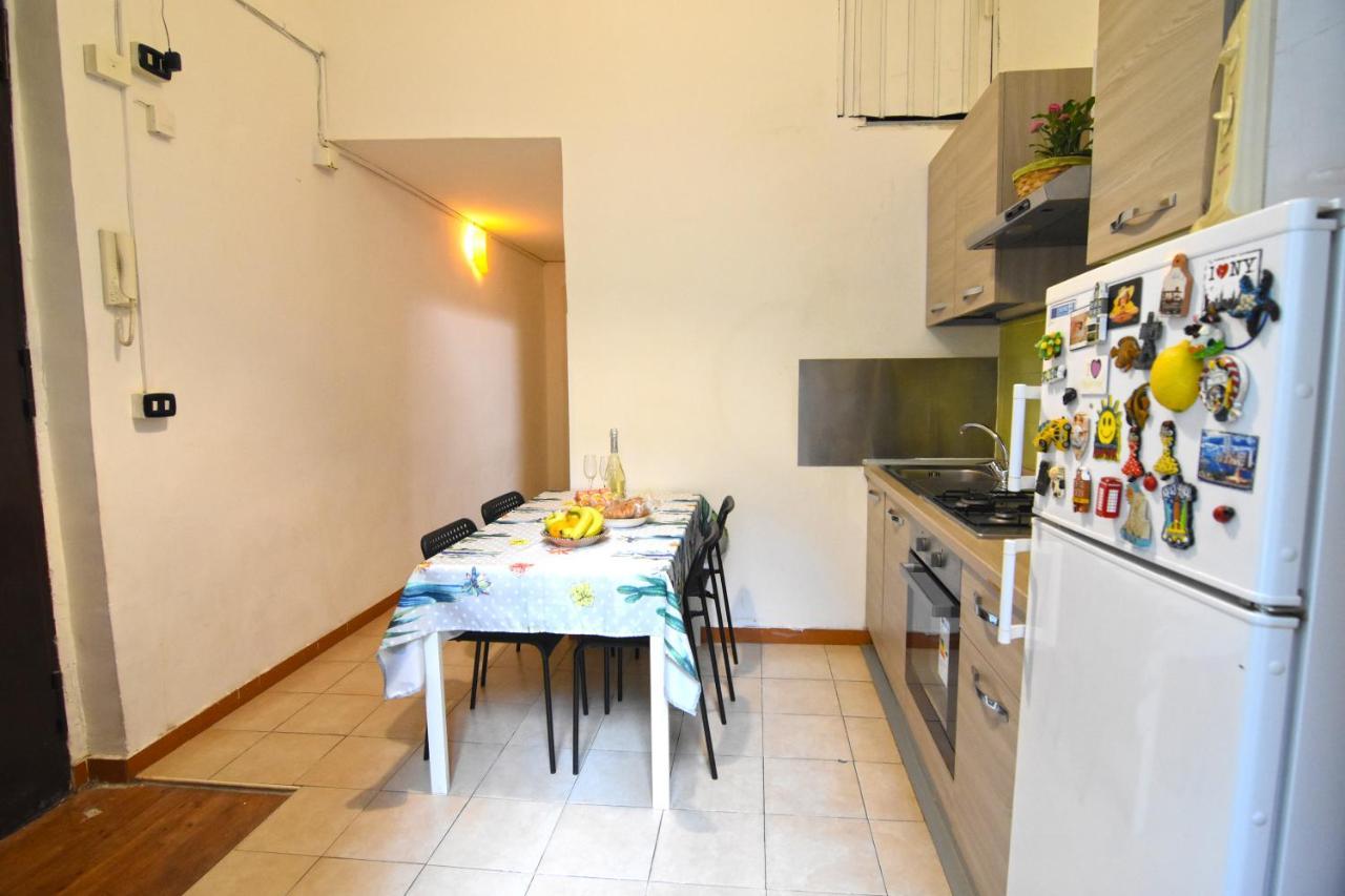 Iside Apartment Naples Extérieur photo